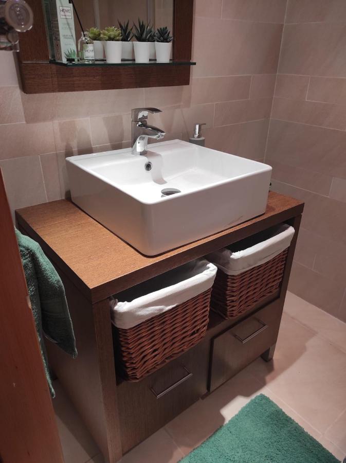 Apartamento En Viladecans Cerca Del Aeropuerto מראה חיצוני תמונה